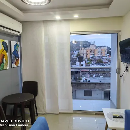Apartment Lujoso En